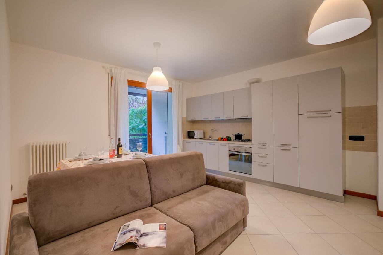 Magnolia - Happy Rentals Laveno-Mombello Luaran gambar
