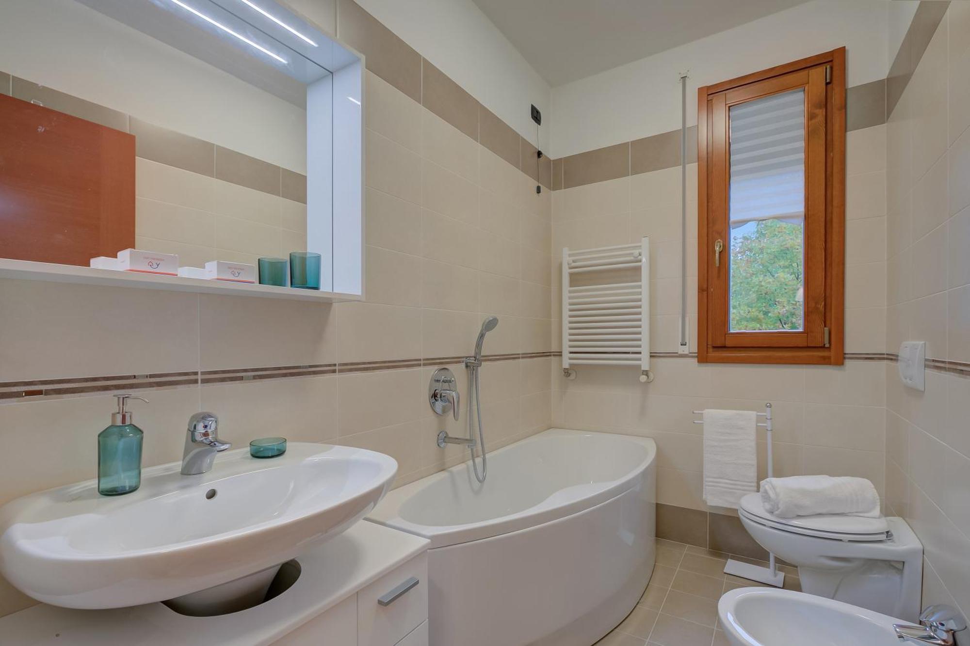 Magnolia - Happy Rentals Laveno-Mombello Luaran gambar